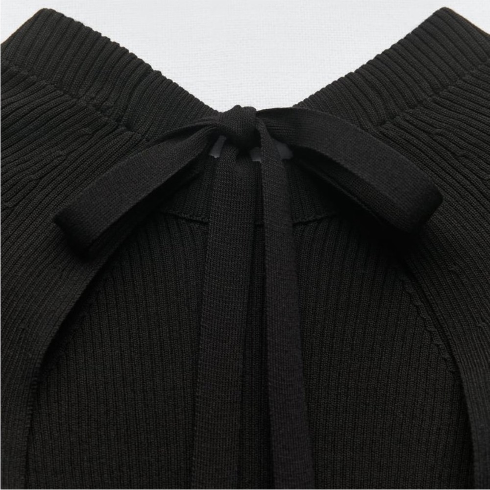 NWT BLACK KNIT SWEATER WITH OPEN BACK. - Picture 5 of 5